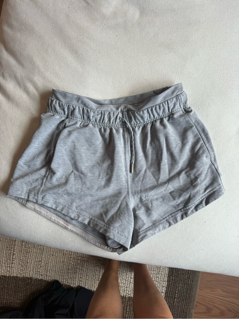 Lululemon inner glow high rise shorts 3”